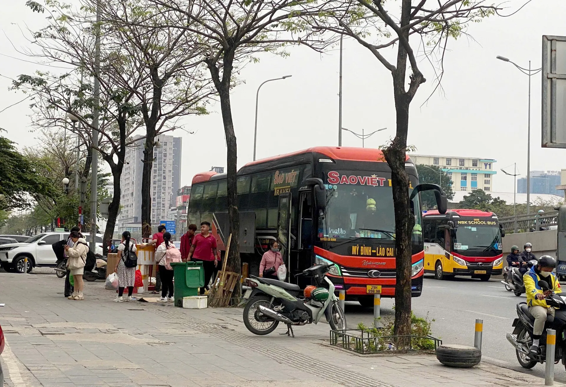 bến đón của nhà xe - Hình 5