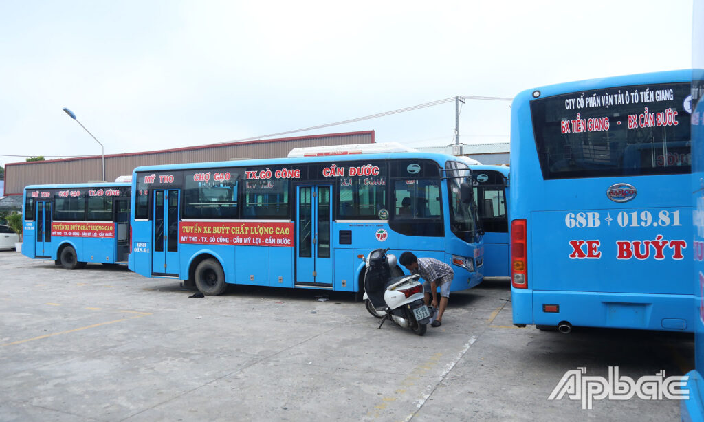 bến xe cần đước