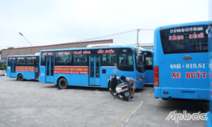 bến xe cần đước
