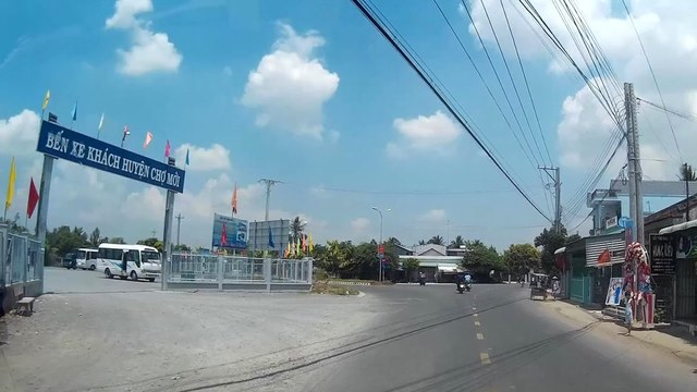 bến xe chợ mới