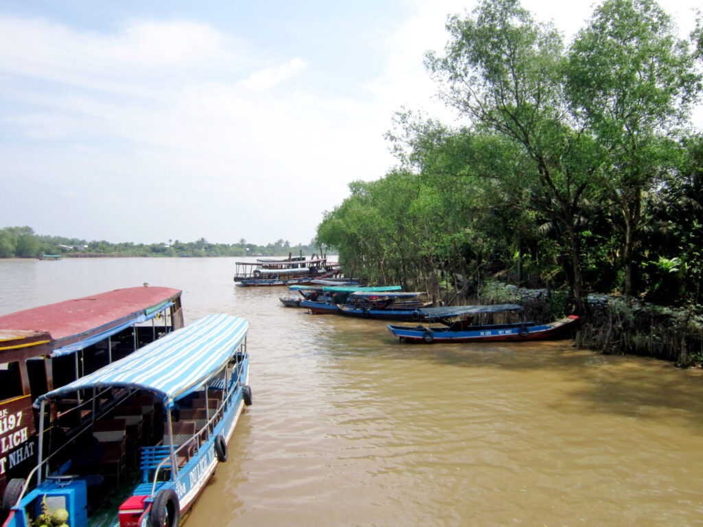 bến xe cồn quy