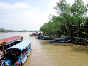 bến xe cồn quy