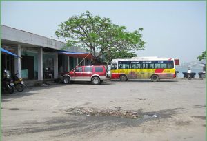 bến xe hòn gai