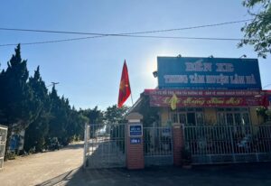 bến xe lâm hà