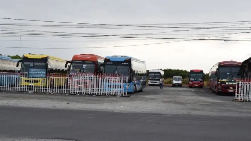 bến xe năm căn - Hình 3