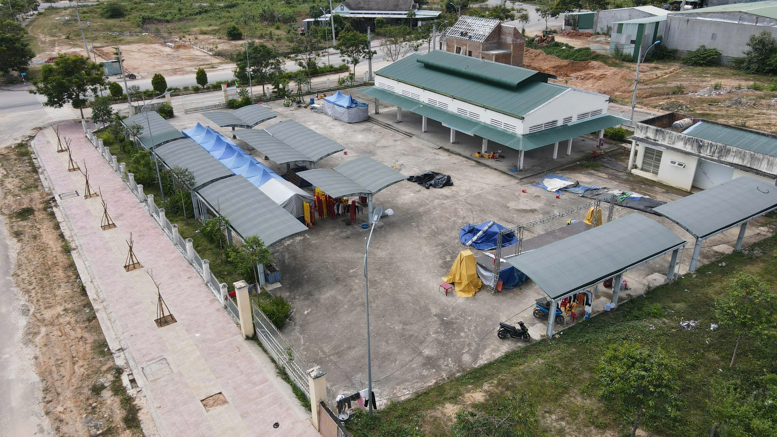 bến xe sa thầy - Hình 4