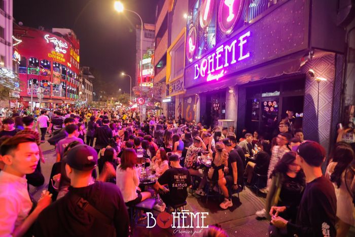 các quán bar ở Bùi Viện - Hình 4