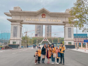 cửa khẩu Lào Cai có gì
