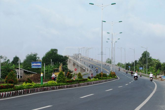 du lịch Cầu Hàm Luông Bến Tre