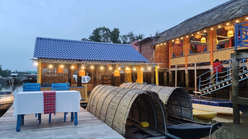 du lịch Chợ Thạnh Phú