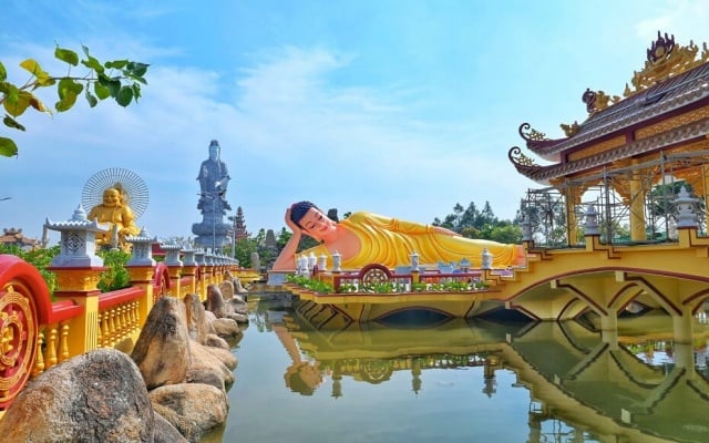 du lịch Chùa Vạn Phước - Hình 2