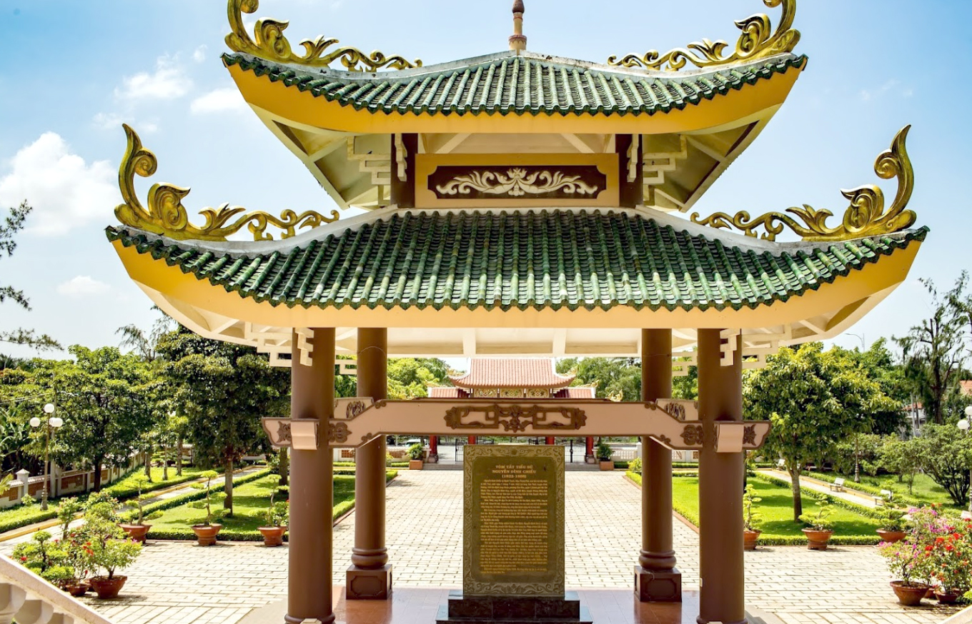 du lịch Khu lưu niệm Nguyễn Đình Chiểu - Hình 3