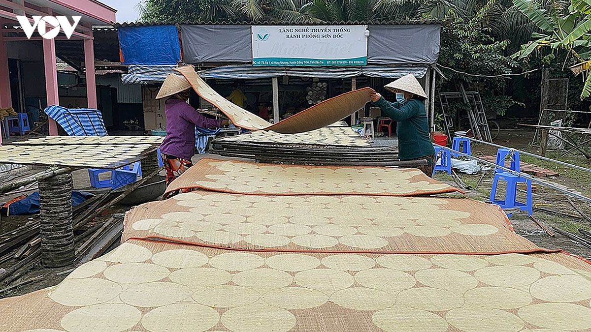 du lịch Làng nghề bánh phồng Sơn Đốc - Hình 2