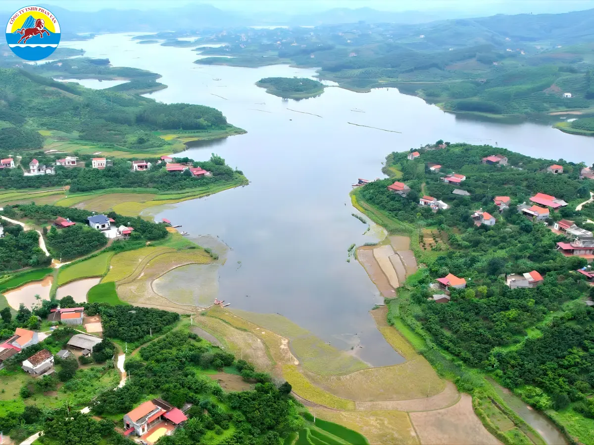 du lịch Xã Cẩm Sơn - Hình 3