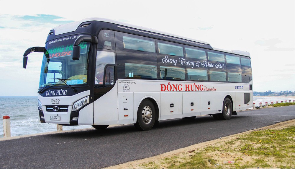 nhà xe đông hưng