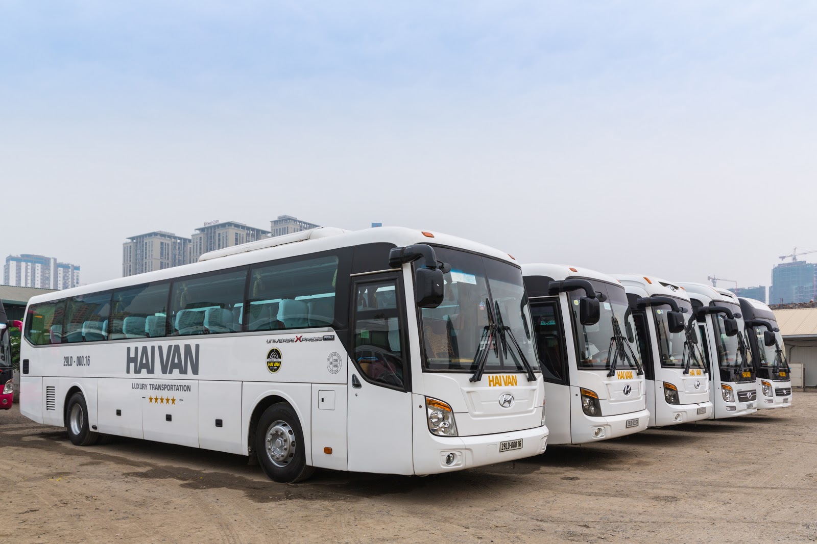 nhà xe hải vân - Hình 2