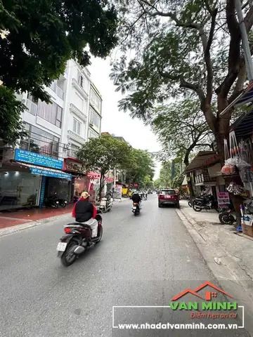 nhà xe hoàng thảo - Hình 1