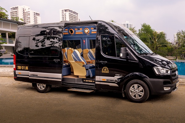 nhà xe limousine - Hình 3