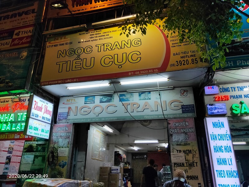 nhà xe ngọc trang