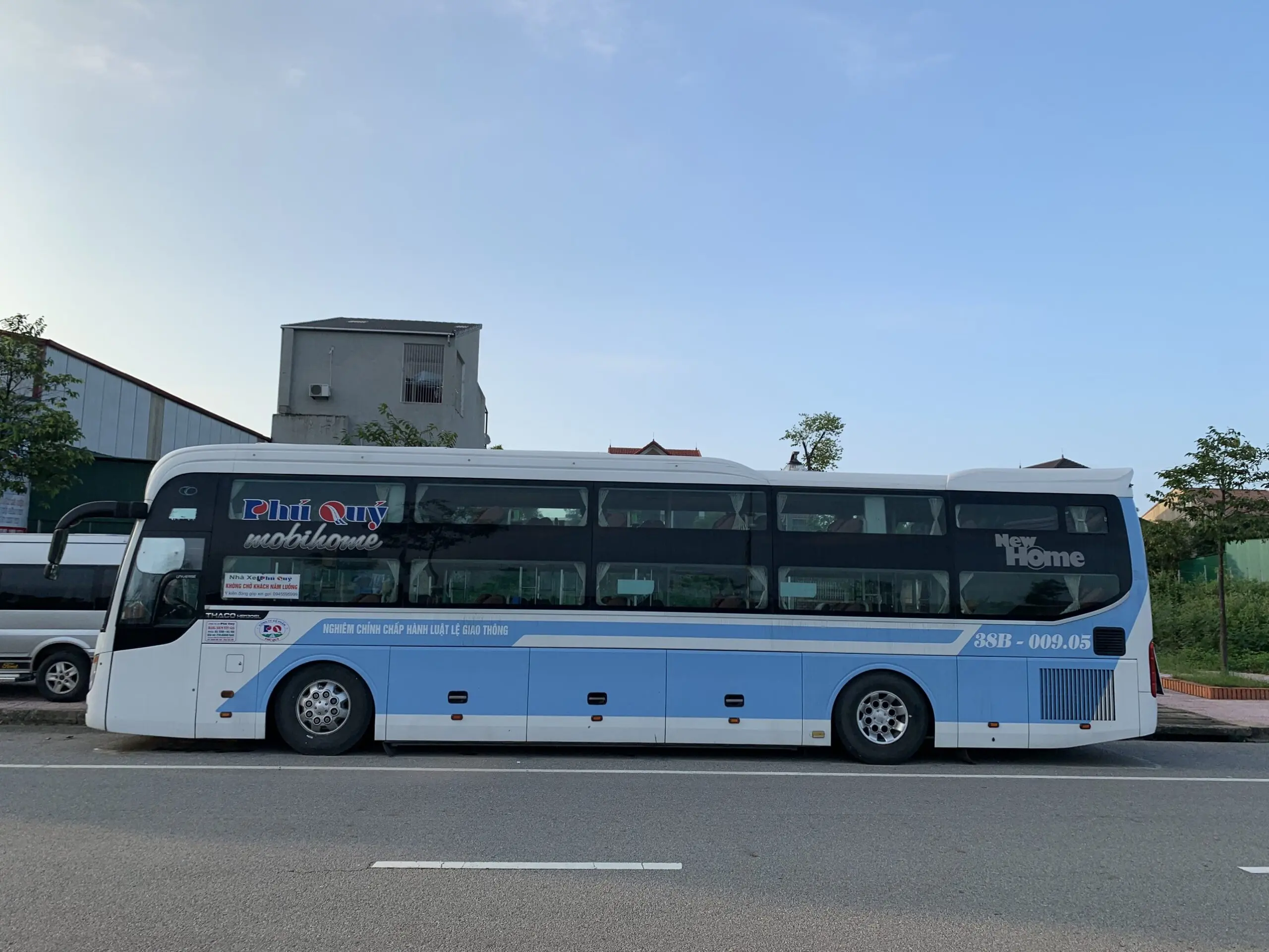 nhà xe phú quý - Hình 2