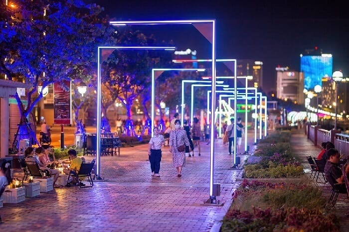 phố đi bộ Bạch Đằng Đà Nẵng - Hình 3