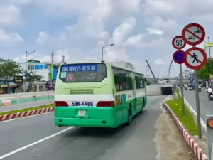 tuyến xe buýt số 13 ở TP.HCM